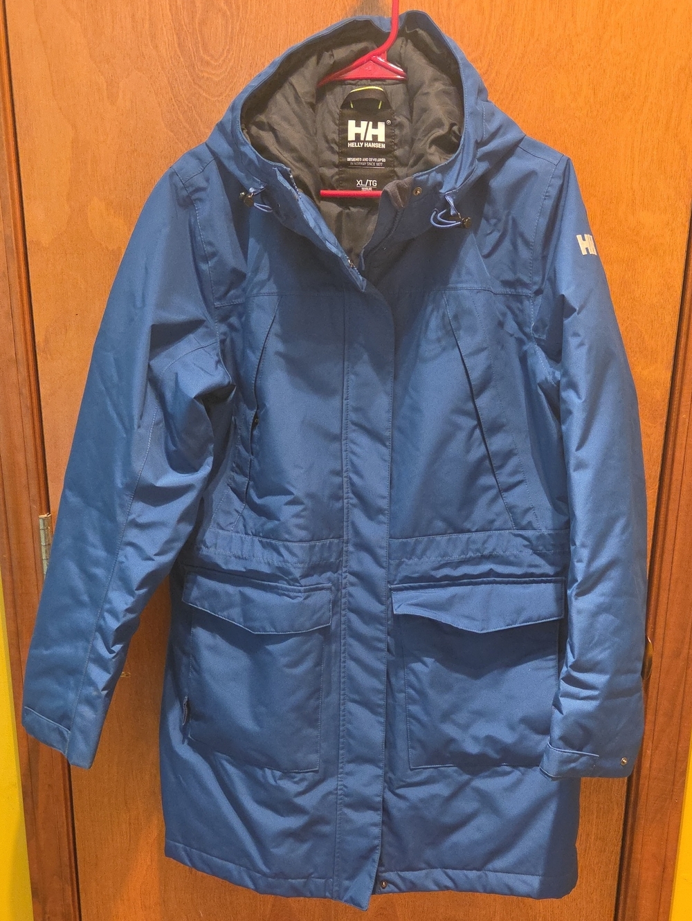 Helly Hansen Women's Long Hooded Parka